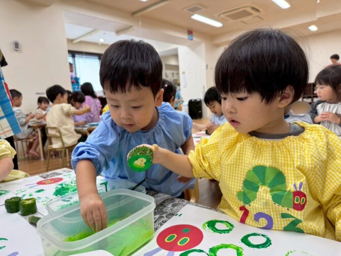 ぱんだ組さん（２歳）はらぺこあおむし