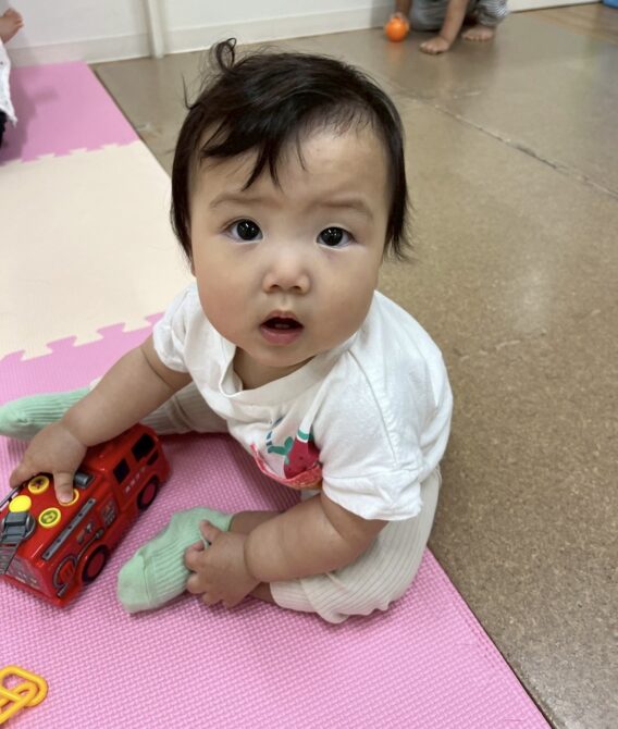らっこ組さん（0歳）お気に入りの遊び