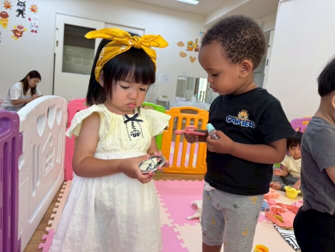 こあら組さん（1歳）最近ブームの遊び