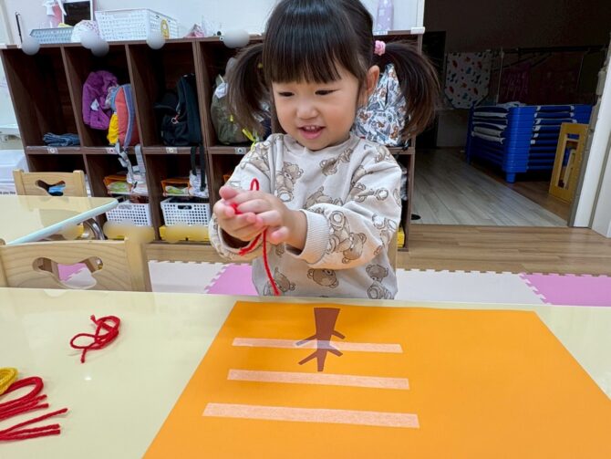 ぱんだ組さん（2歳）秋の製作