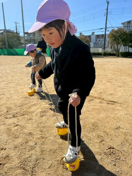 ぱんだ組さん（2歳）お外遊びいろいろ
